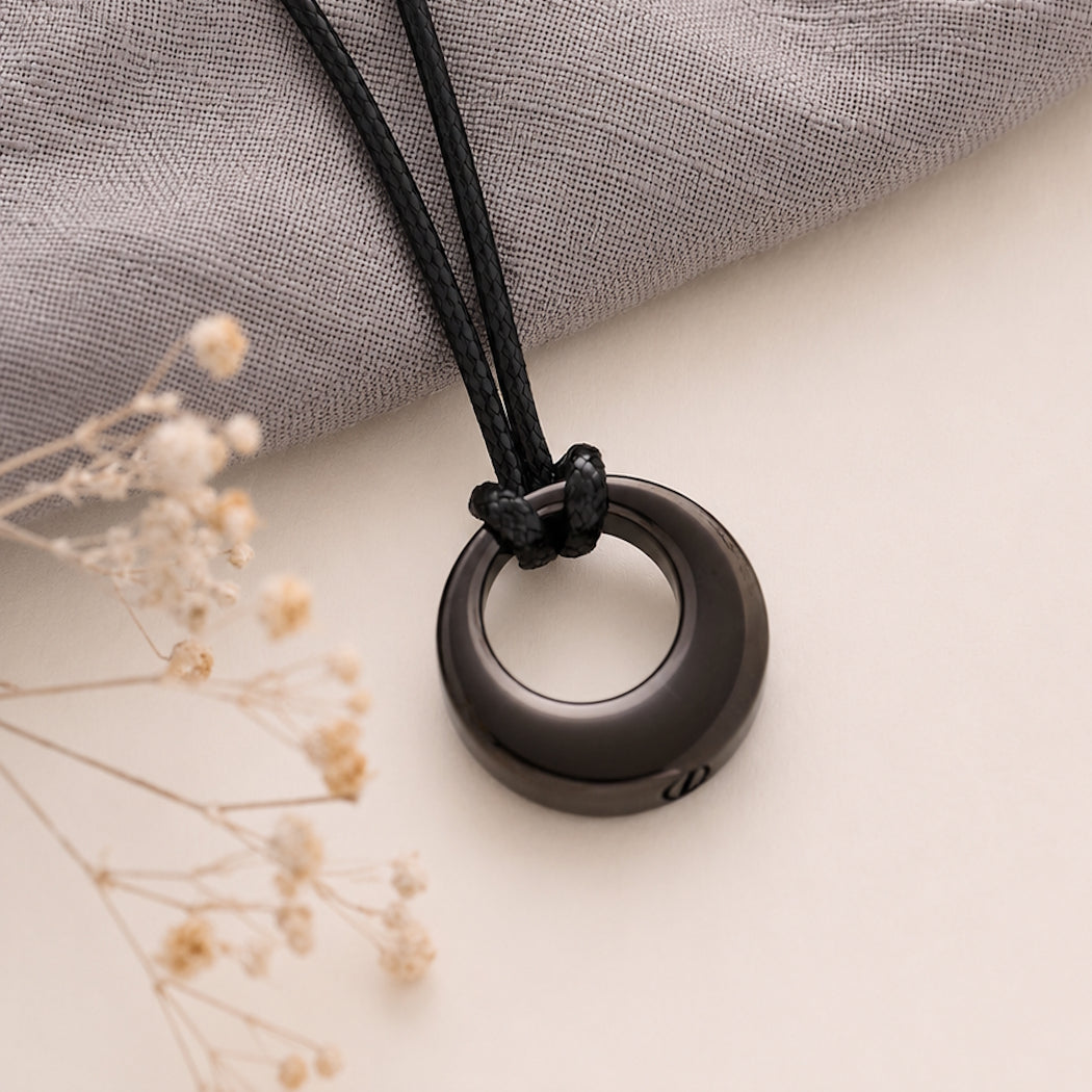 Black Men’s Eternity Cremation Necklace in Stainless Steel