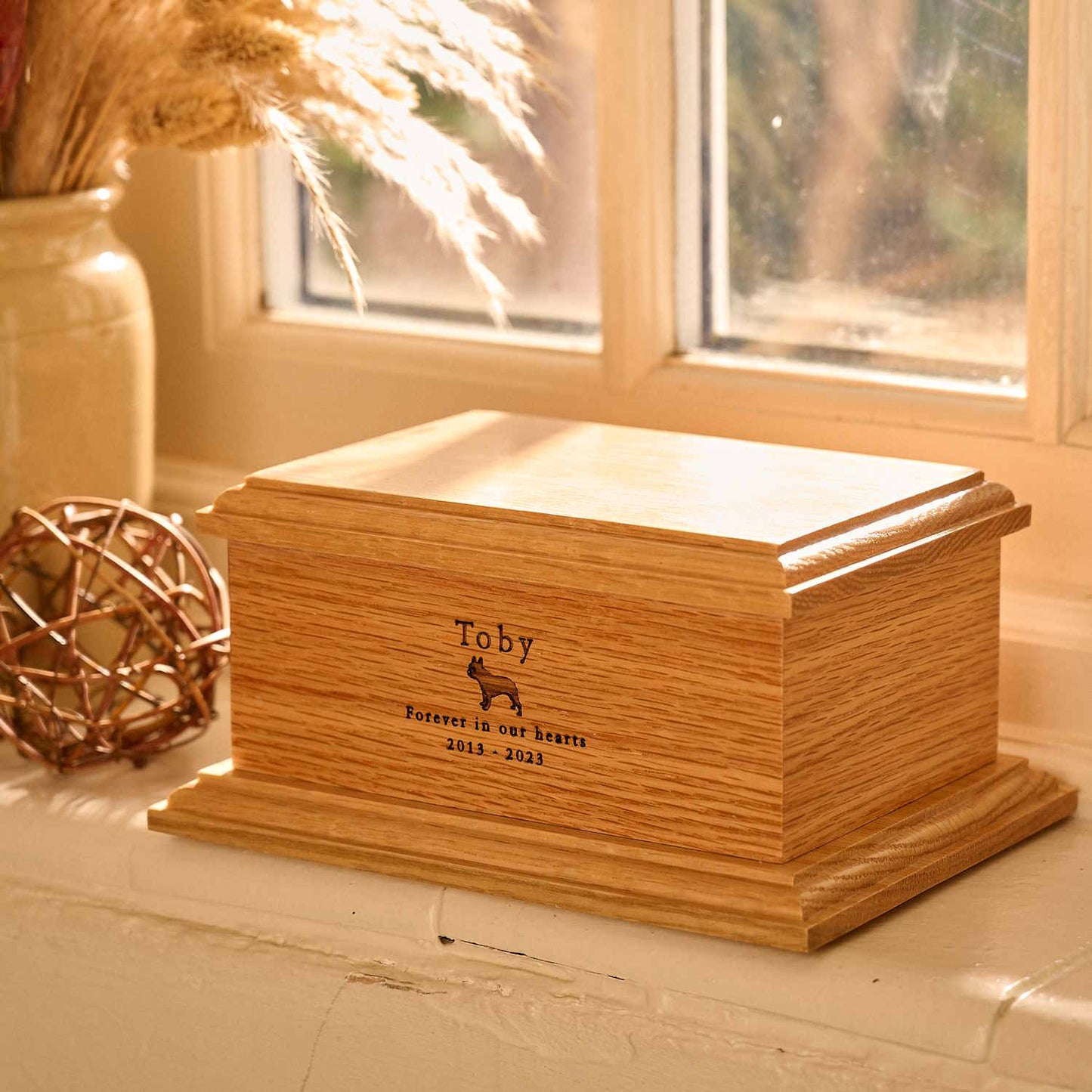 Handcrafted oak pet urn with custom engraving – wooden pet ashes keepsake