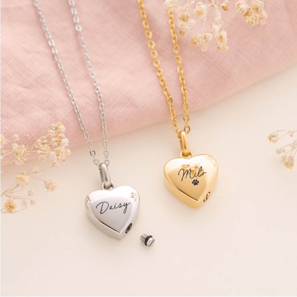 Personalised heart-shaped pet memorial pendant loss of pet gift