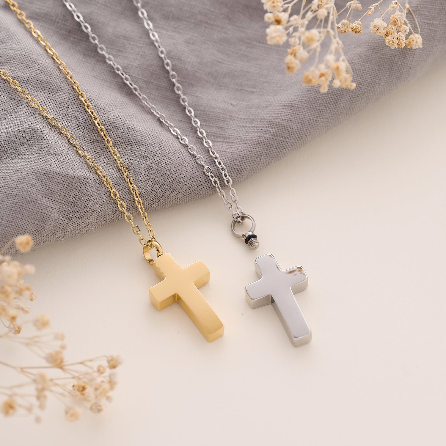 Faithful Memorial Necklace for Ashes in silver and gold